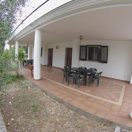 Villa Elide Пешичи Екстериор снимка